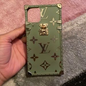 iPhone 11 phone case